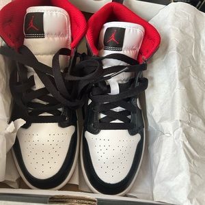 Nike Jordan 1 mid. Brand new shoes.